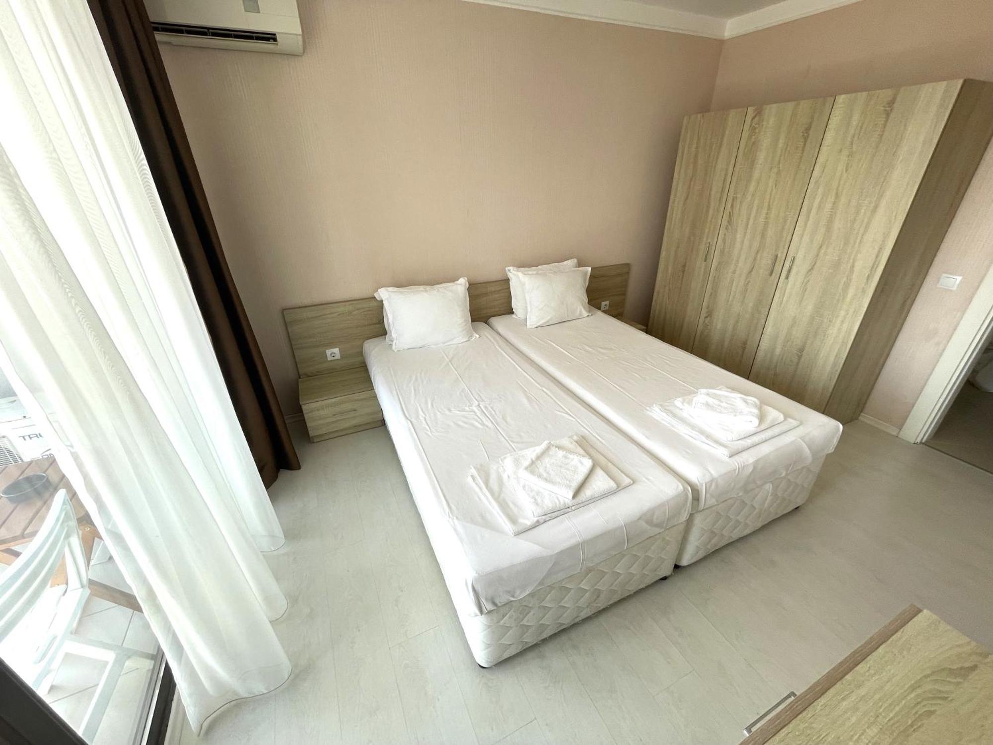 Stamopolu Lux Ground Floor Hotel Приморско Екстериор снимка